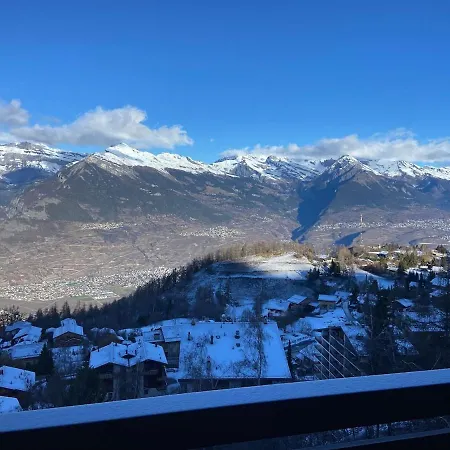 2 Pieces Avec Vue - A 2 Pas Des Pistes * نينداز